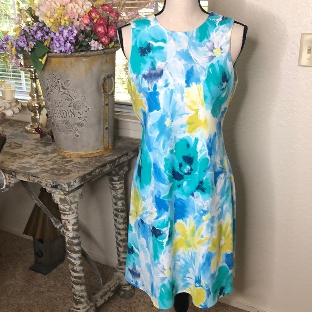Jeffrey & Dara Blue White & Yellow Floral Sheath Dress